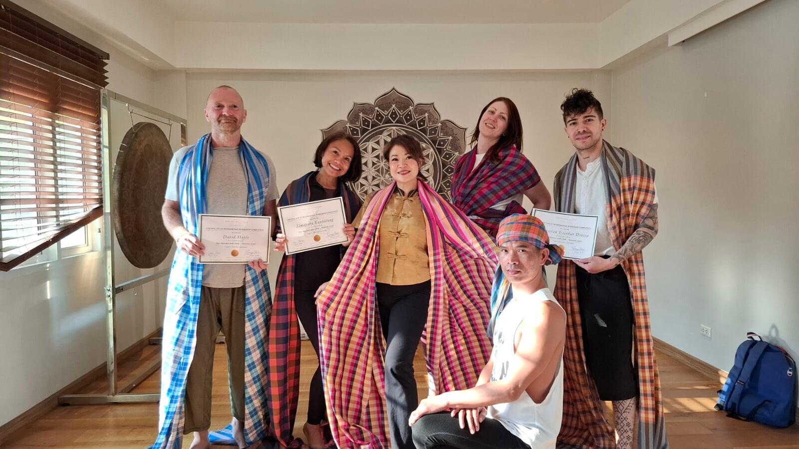 happy customers image